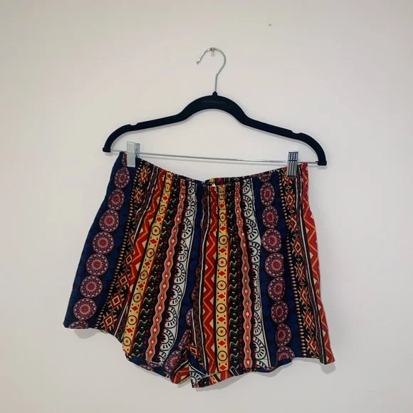 SHEIN multi print shorts - Picture 8 of 10